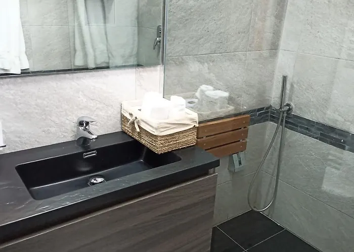 Pompeiana Nyaraló Trieszt