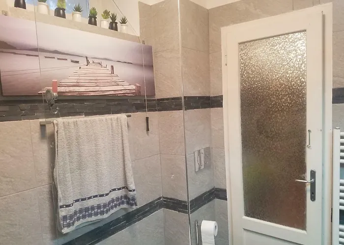 Pompeiana Nyaraló Trieszt